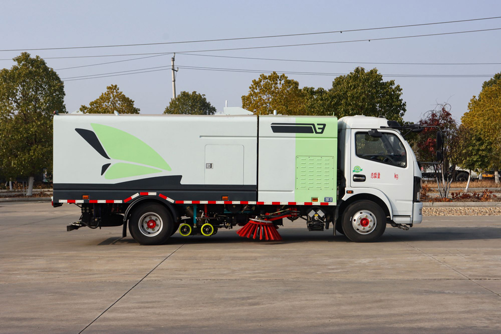 東風凱普特10方純電動洗掃車EV圖片3